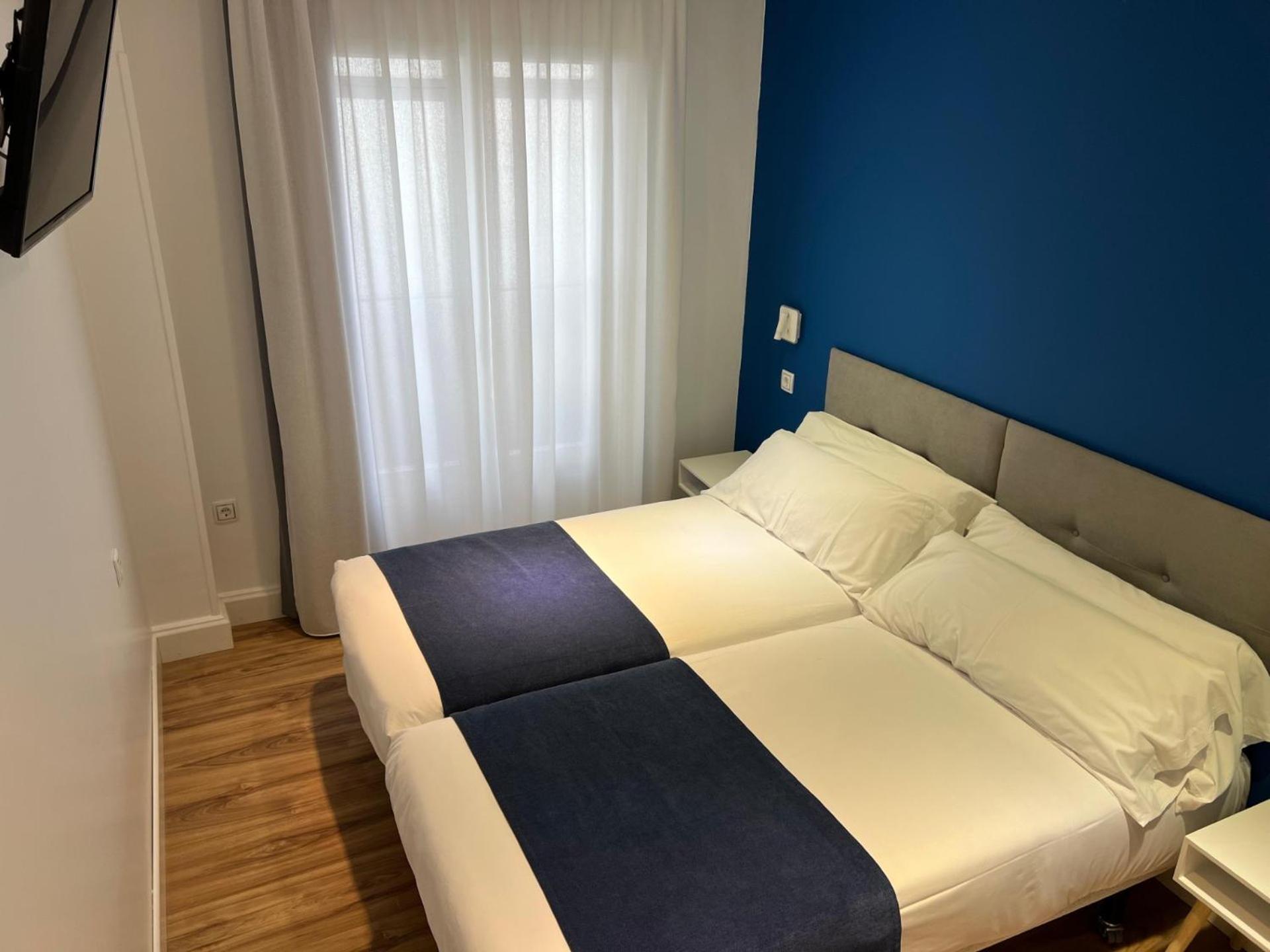 Casual Blue Bilbau