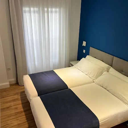 Casual Blue Hotel Bilbao Exterior photo